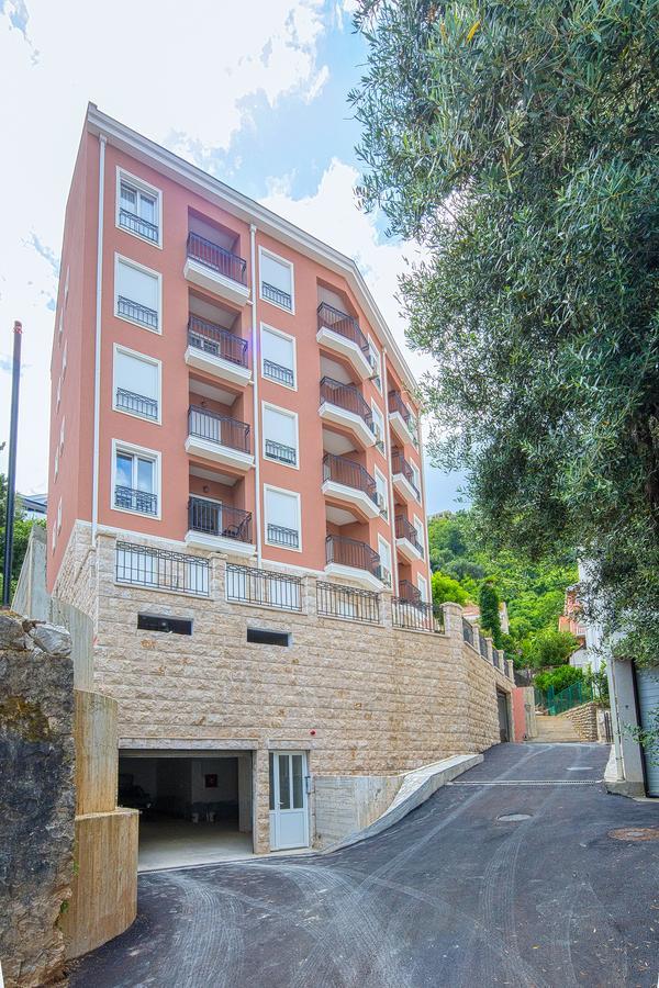 Chiron Apartments Budva Exterior photo