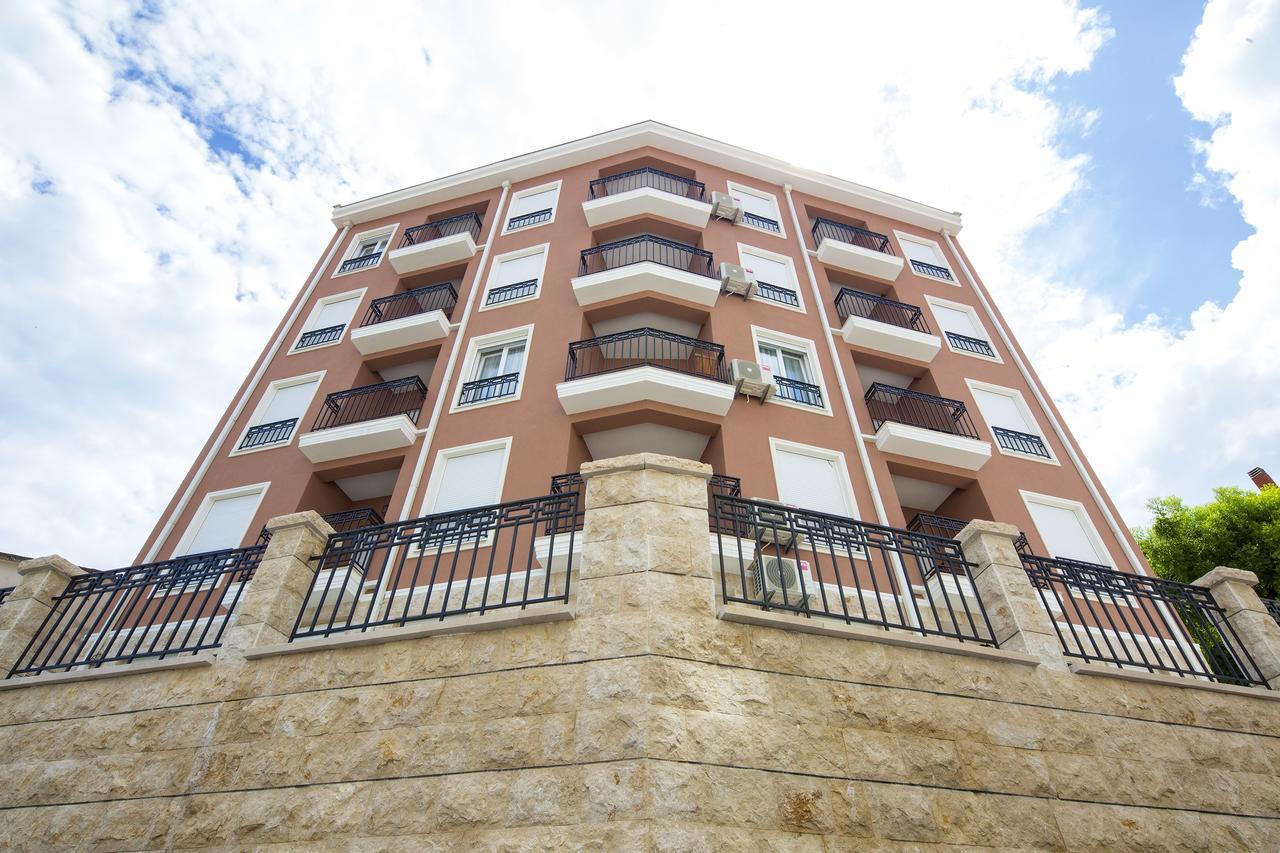 Chiron Apartments Budva Exterior photo